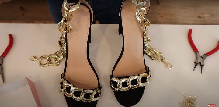 how to easily make glamorous diy versace chain shoes, How to make gold chain link heels