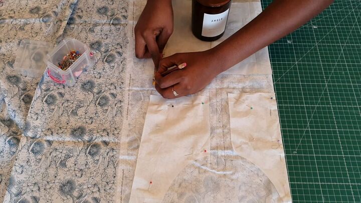 looking for a romantic summery dress try this corset dress tutorial, Pinning the bodice pattern pieces