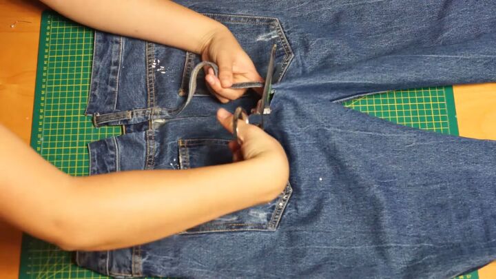 how to easily make alterations to pants in 5 different ways, Removing the center back seam