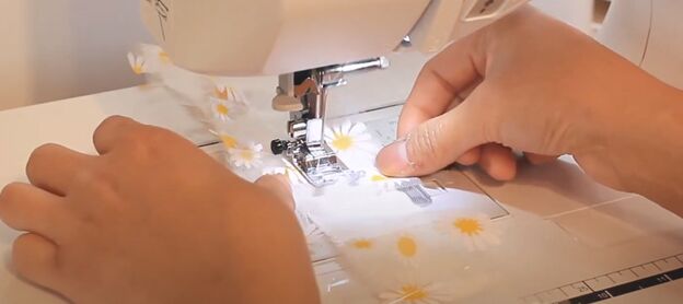 everything s coming up daisies in this cute ruffle headband tutorial, Sewing a DIY ruffle headband