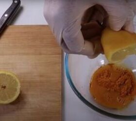 this easy turmeric lemon face mask clears up skin gives you a glow, Turmeric face mask recipe