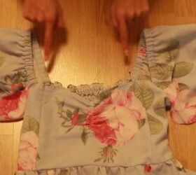 how to make a gorgeous floral diy dress out of an old blanket, Sewing the sleeves to the DIY dress