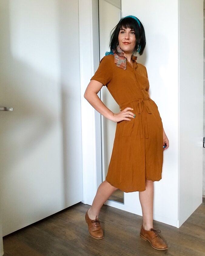 color combination for orange dress Got to wear this color after the longest time Such beautiful 3 piece dress from @armas_clothing this color combination go so well together. Shop now https://instagram.com/armas_clothing?igshid=MzRlODBiNWFlZA== #pictures#picturesque#fashion