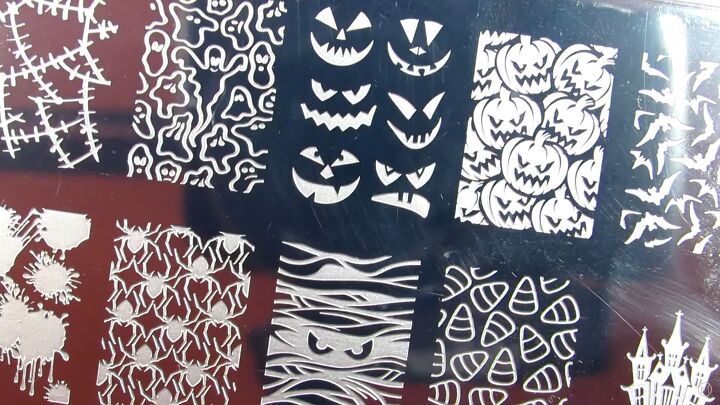how to use halloween nail stamping plates for fast easy nail designs, Halloween nail stamps