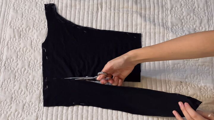 How To Easily Upcycle Tank Tops T Shirts Make Cute Diy Crop Upstyle - Diy Tank Top Designs How To Easily Upcycle Tank Tops T Shirts Make Cute Diy Crop Upstyle - Diy Tank Top Designs