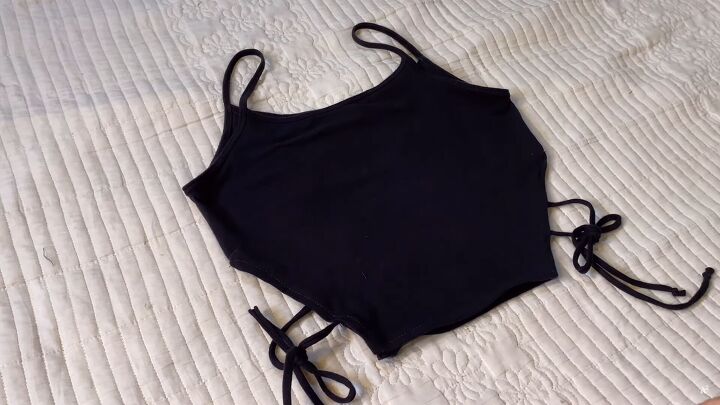 how to easily upcycle tank tops t shirts to make cute diy crop tops, Easy DIY crop top ideas
