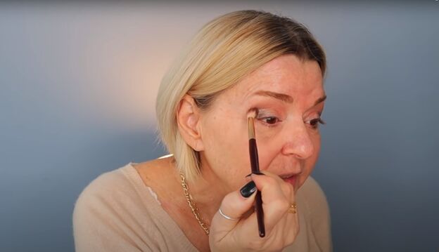 applying fancy makeup for mature skin is the price worth it, Simple makeup for older ladies