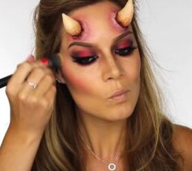 Devil Make-Up Set with Horns 