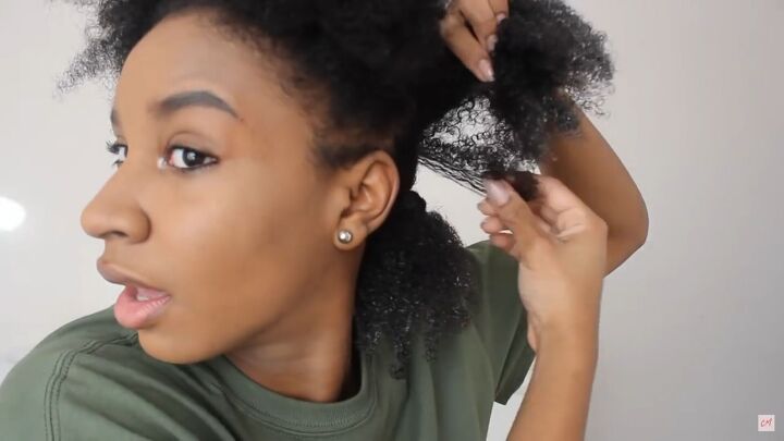 how to do a wash and go on natural hair easy 4b wash and go routine, Applying curl stretching cream to hair