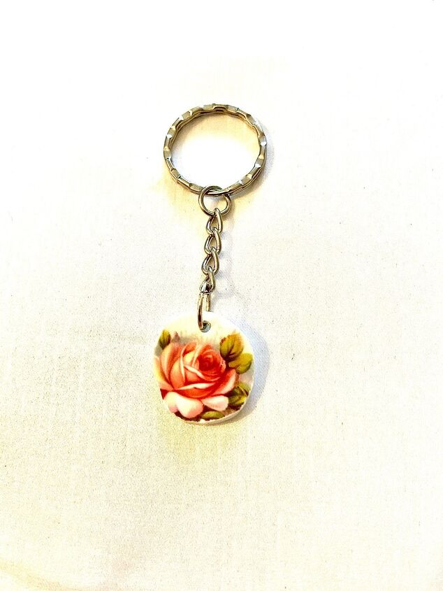 how to make a pretty keyring from old crockery, Vintage China keyring
