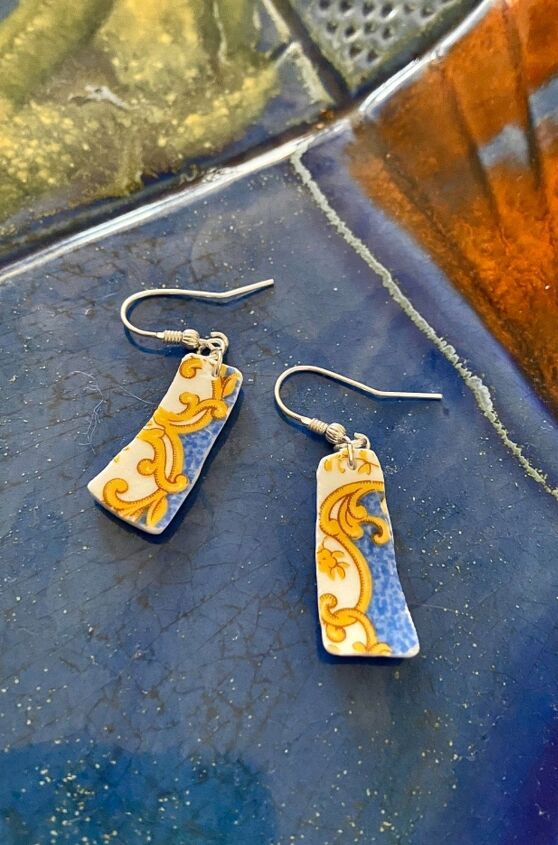 how to create some eco friendly unique earrings, Vintage ceramic earrings