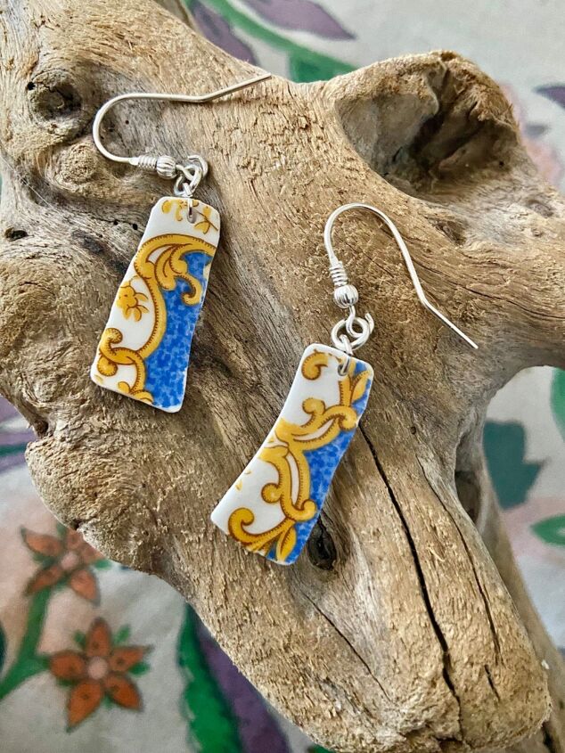 how to create some eco friendly unique earrings, Vintage ceramic earrings