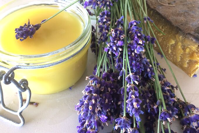 lavender grapeseed oil salve to prevent wrinkling, lavender salve
