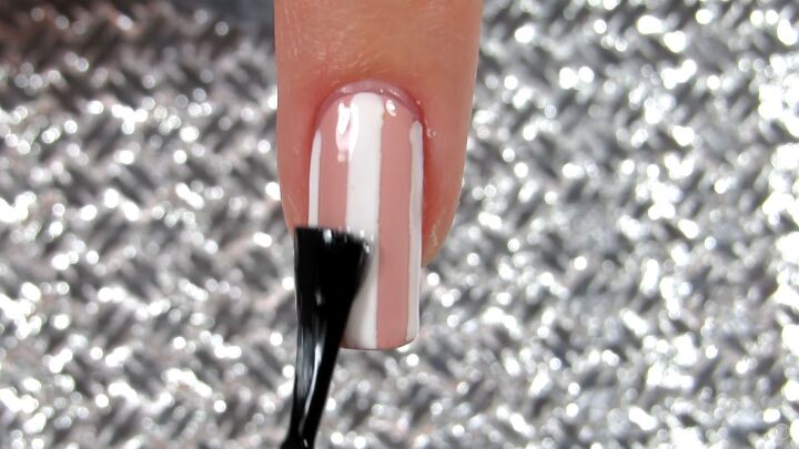 10 easy peasy nail art designs for beginners step by step tutorial, Finishing the nail art with a clear top coat
