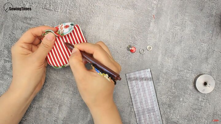 how to make a simple diy coin purse perfect gift idea, Measuring and marking where the clasp will go