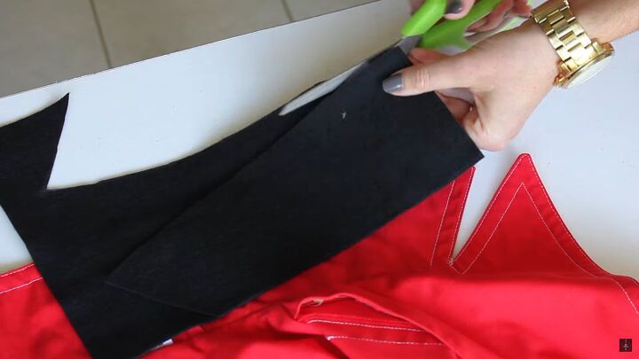how to easily make a diy ringleader costume for halloween, Cutting black felt for the jacket collar