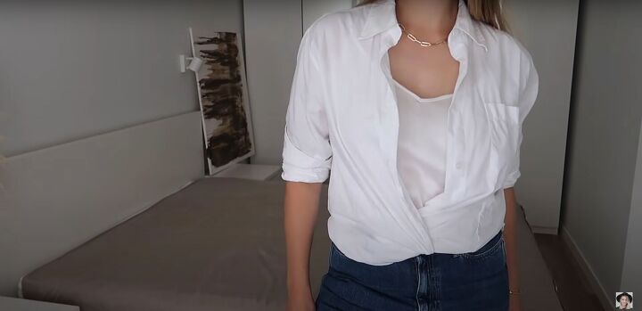 12 easy tips for how to dress when you ve gained weight vs lost weight, Tucking in a button down shirt