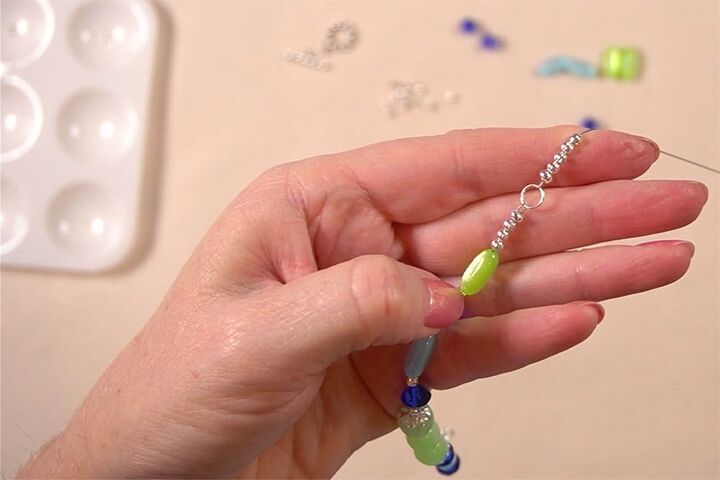 how to make a blue and green double strand bracelet