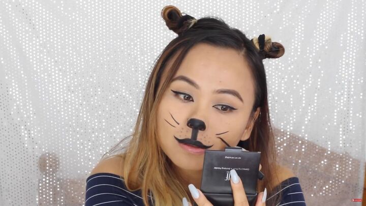 5 last minute diy easy halloween costumes you can do with makeup, Drawing whiskers on the cheeks