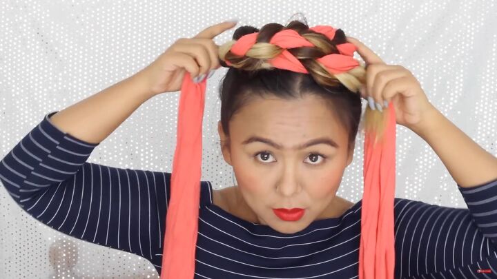 5 last minute diy easy halloween costumes you can do with makeup, Wrapping braids on the top of the head