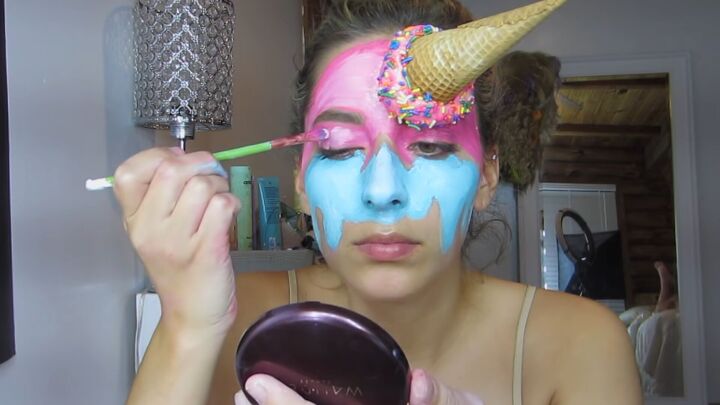 how to do cute ice cream makeup with face paint modeling clay, How to do ice cream eye makeup