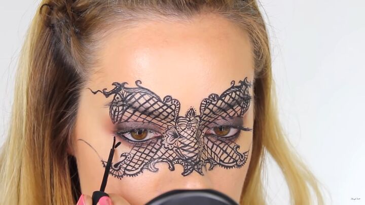 how to do intricate masquerade mask makeup with liquid eyeliner, How to do masquerade makeup looks