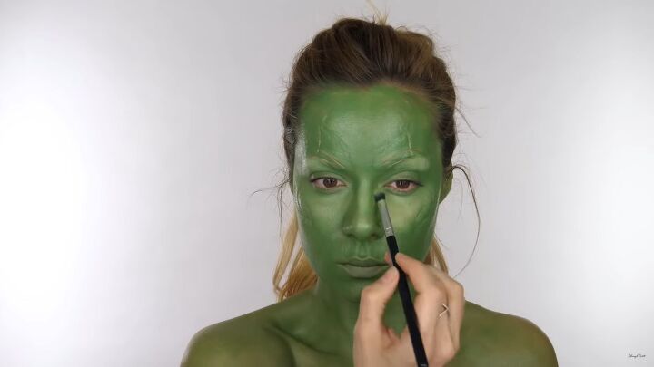 how to do perfect guardians of the galaxy gamora face makeup, Fun Gamora costume makeup