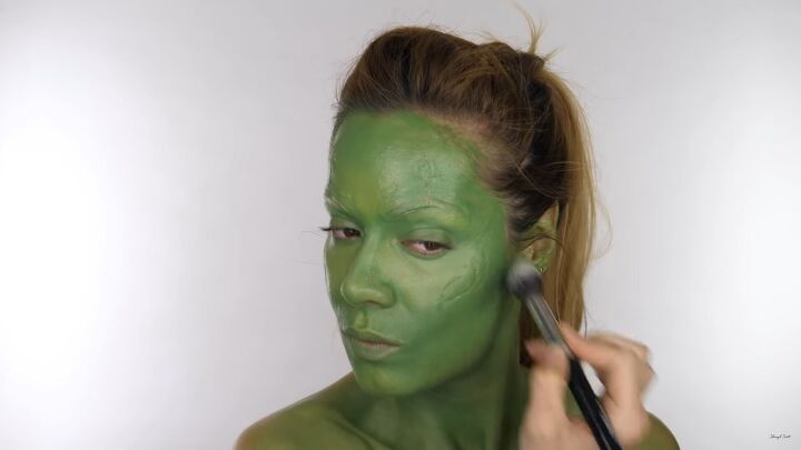 how to do perfect guardians of the galaxy gamora face makeup, Contouring the Gamora face makeup
