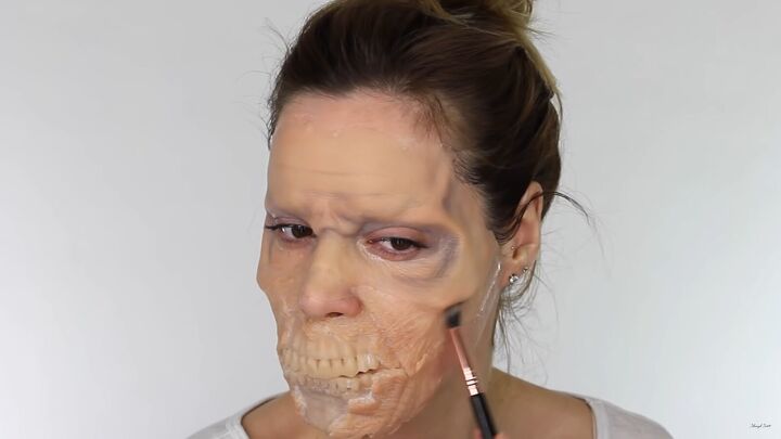 looking for a fun halloween look try this chilling zombie sfx makeup, Building up gray in the hollowed areas