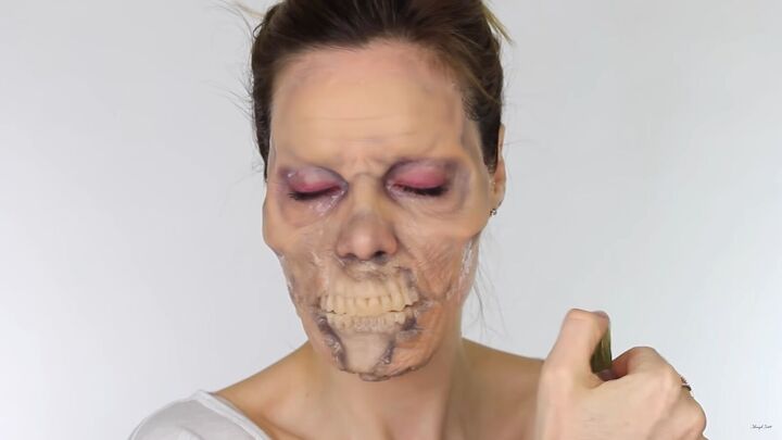 looking for a fun halloween look try this chilling zombie sfx makeup, How to do zombie FX makeup