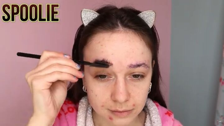 need a costume keep an eye on this leela of futurama makeup tutorial, Brushing eyebrow hairs upwards