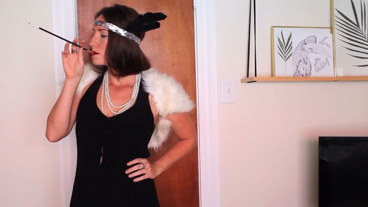 fun easy do it yourself flapper costume for halloween, Do it yourself flapper costume