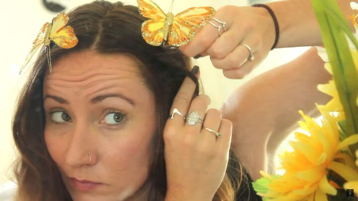 super easy snapchat butterfly filter costume for halloween, Pinning the butterflies in place
