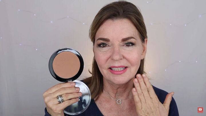 6 expert tips on the best bronzer for mature skin how to apply it, Bronzer for older skin