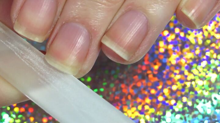 Small Nails Filing How to File Short Nails Square - 4 Essential Tips | Upstyle