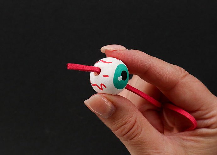 halloween craft eyeball keychain