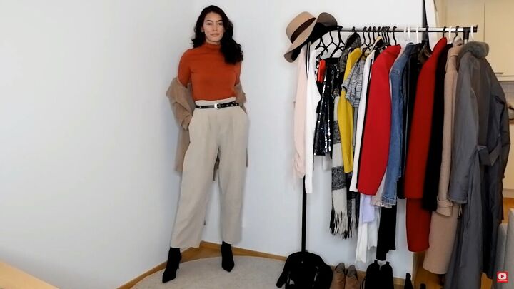 14 cozy fall fashion outfits that are all about comfy casual vibes, High waisted pants with a turtleneck