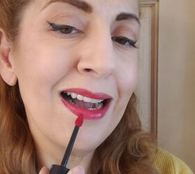 How to Apply Lip Stain So It Stays Upstyle