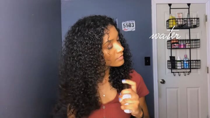 12 simple steps to the perfect wash go for type 3 natural hair, Spraying hair with water