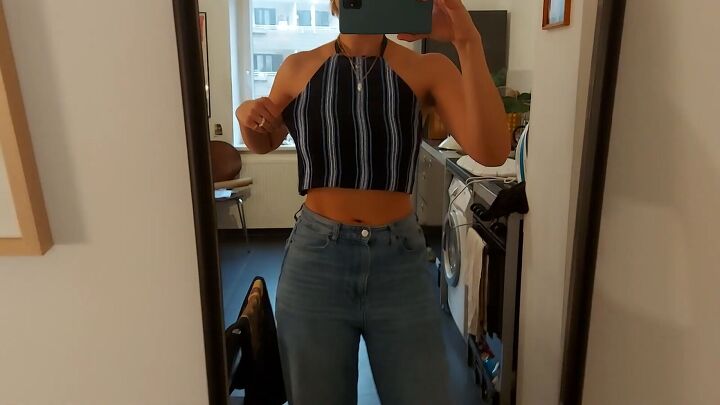 3 adorable diy crop tops you can make out of old clothes, Trying on the crop top and adjusting the size