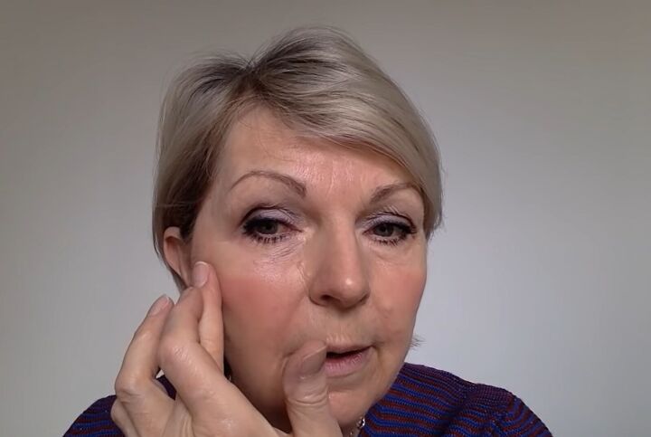 the best way to apply makeup on mature skin tips tricks over 50, Blush placement for mature faces
