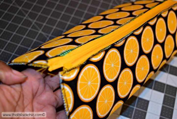 diy square cosmetic zipper bag lemons tutorial