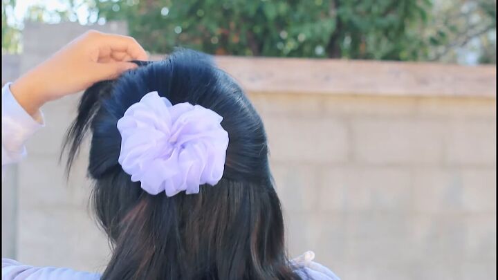 how to make an adorable diy flower scrunchie that looks like a peony, DIY flower scrunchie