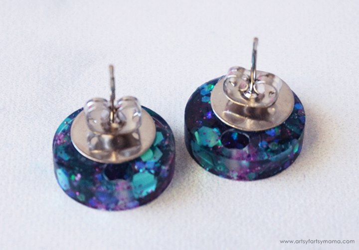 resin mermaid shell earrings