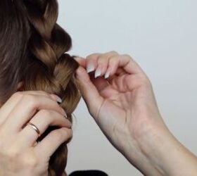 7 easy hairstyles for dirty hair how to make third day hair look cute, Loosening the braid to create thicker hair