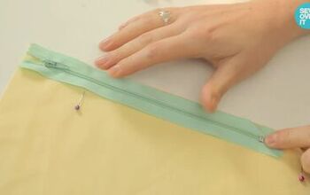 How to Sew a Zipper: A Detailed Beginner's Tutorial to the Perfect Zip