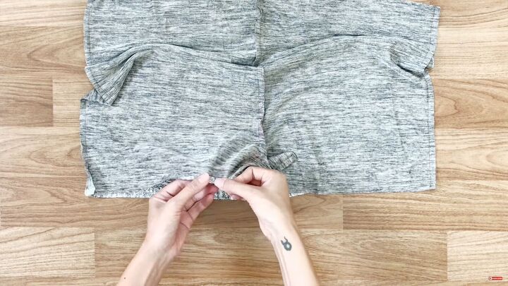 Diy Rompi How to Make a Christmassy DIY Romper for Festive Holiday Parties | Upstyle