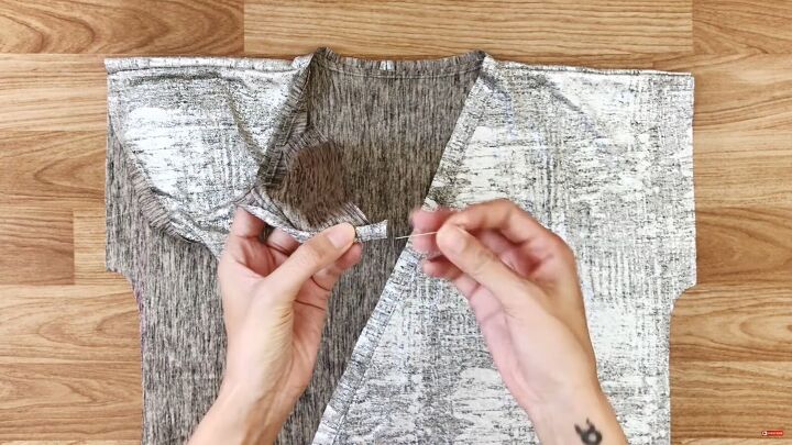Diy Rompi How to Make a Christmassy DIY Romper for Festive Holiday Parties | Upstyle
