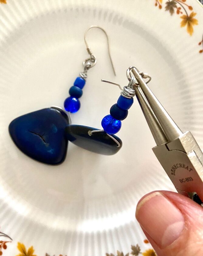 how to make some gorgeous eco friendly recycled bead earrings, Securing ear wires