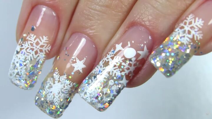 how to rock magical glitter snowflake nails this festive season, Glitter snowflake nails